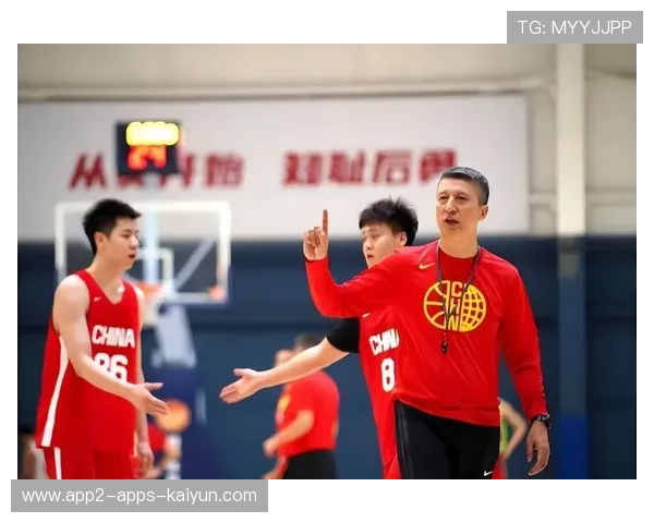 中国篮球以实力赢得掌声，中国篮球队立大功